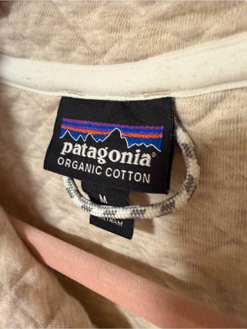 Patagonia Women's Quilted Pullover Sweater - Light Gray with Yellow Accents - Picture 5 of 5